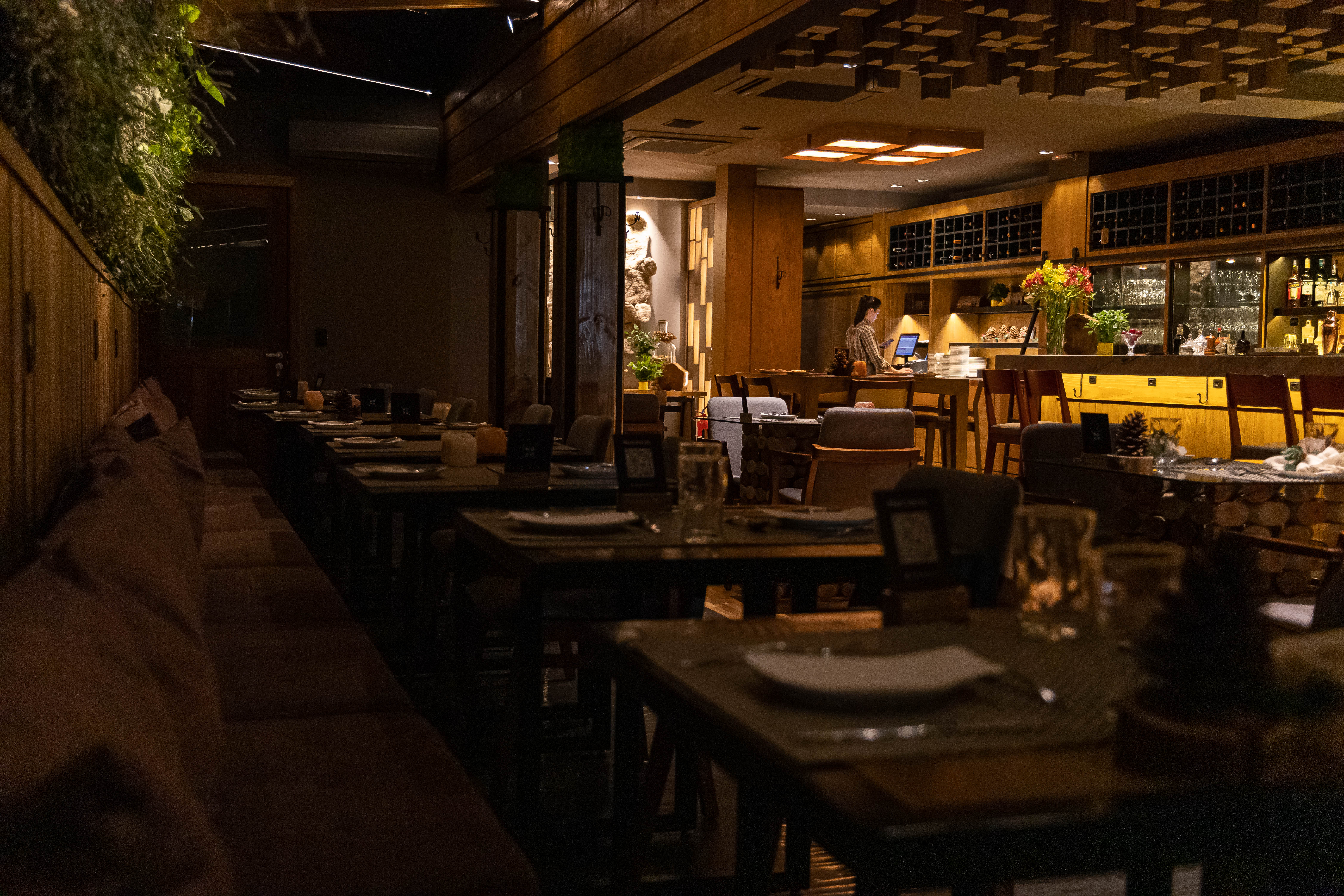 Wood Lounge Bar & Restaurante  (14).jpg