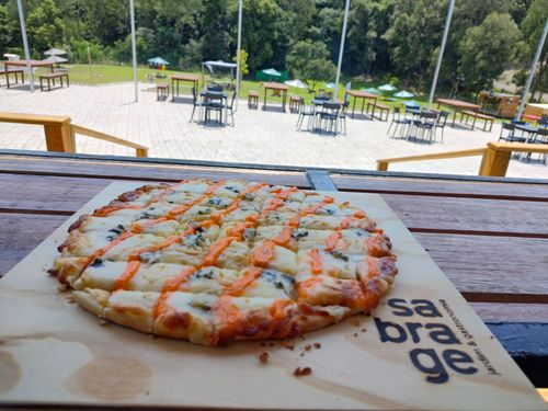 Cover - Pizza + chopp no Sabrage Jardim e Gastronomia